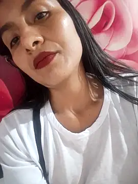 Snapshot of Uvit chatting on 15, 12, 2025 Uvit online show from 15, 12, 2025