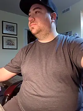 Snapshot of GayPoohBear chatting on 9, 11, 2025 GayPoohBear online show from 9, 11, 2025