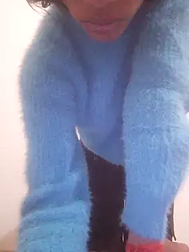 Snapshot of RARE65 chatting on 11, 11, 2025 RARE65 online show from 11, 11, 2025