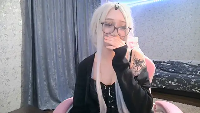 cupcakevice online show from 28, 11, 2025