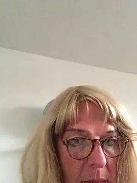 simone xdressing online show from 18, 7, 2026