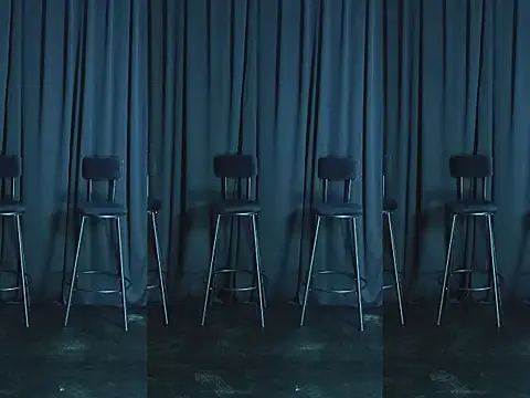 Snapshot of MK-006 chatting on 20, 12, 2025 MK-006 online show from 20, 12, 2025