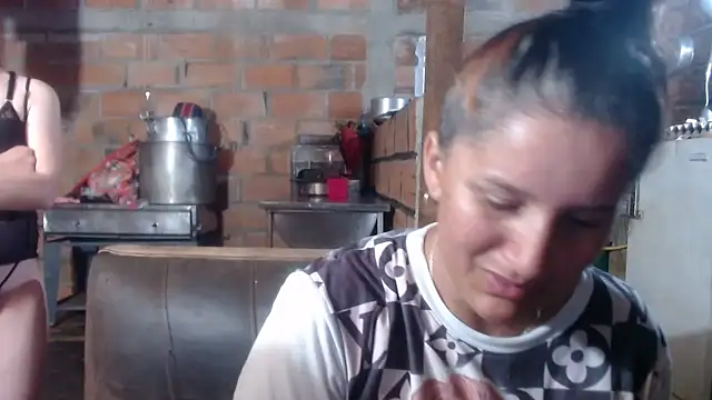 Snapshot of Sra_Angelina chatting on 17, 5, 2026 Sra Angelina online show from 17, 5, 2026