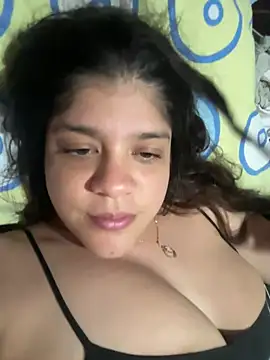 diamore3377 online show from 25, 4, 2026