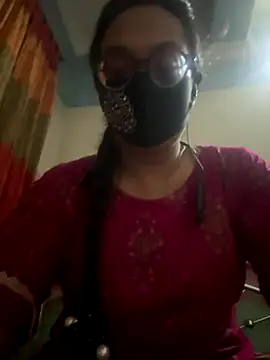 Snapshot of Saguphtah_Chattergy_22 chatting on 15, 11, 2025 Saguphtah Chattergy 22 online show from 15, 11, 2025