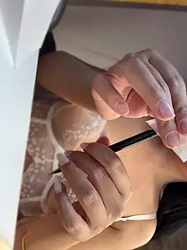 esmerbebek777 online show from 12, 4, 2026