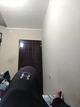 Snapshot of Junior_121989 chatting on 12, 11, 2025 Junior 121989 online show from 12, 11, 2025