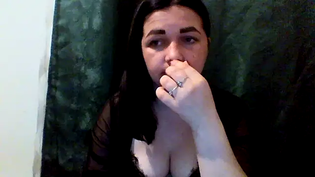Vitalina282128 online show from 2, 7, 2026