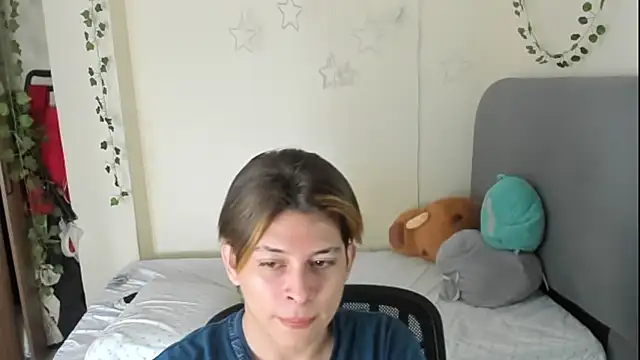 Snapshot of Felix_kitty chatting on 12, 11, 2025 Felix kitty online show from 12, 11, 2025