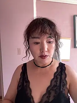 Snapshot of oo-shanshan chatting on 24, 11, 2025 oo-shanshan online show from 24, 11, 2025