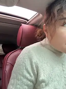 Snapshot of oo-shanshan chatting on 22, 12, 2025 oo-shanshan online show from 22, 12, 2025