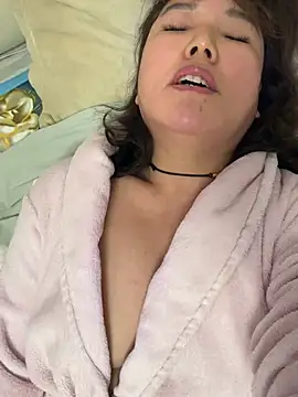 Snapshot of oo-shanshan chatting on 12, 1, 2026 oo-shanshan online show from 12, 1, 2026