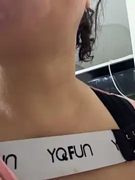 Snapshot of oo-shanshan chatting on 2, 2, 2026 oo-shanshan online show from 2, 2, 2026