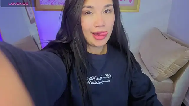 Snapshot of Violetta_jhonson_a chatting on 16, 5, 2026 Violetta jhonson a online show from 16, 5, 2026