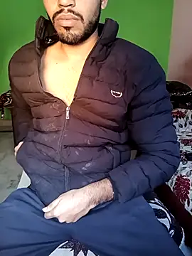 Snapshot of hotyyyyjonny chatting on 18, 11, 2025 hotyyyyjonny online show from 18, 11, 2025