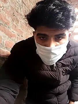 Snapshot of hotyyyyjonny chatting on 23, 12, 2025 hotyyyyjonny online show from 23, 12, 2025