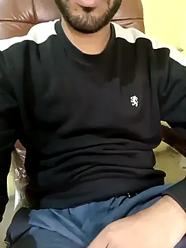 Snapshot of hotyyyyjonny chatting on 18, 3, 2026 hotyyyyjonny online show from 18, 3, 2026