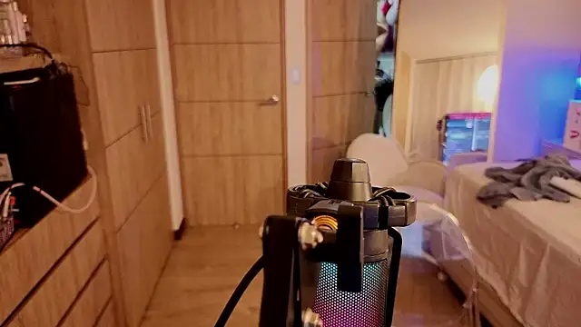 Snapshot of Iamnyxy chatting on 14, 2, 2026 Iamnyxy online show from 14, 2, 2026