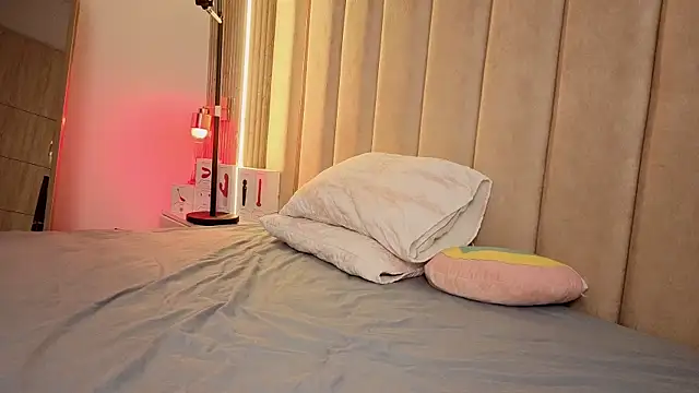 Iamnyxy online show from 10, 4, 2026