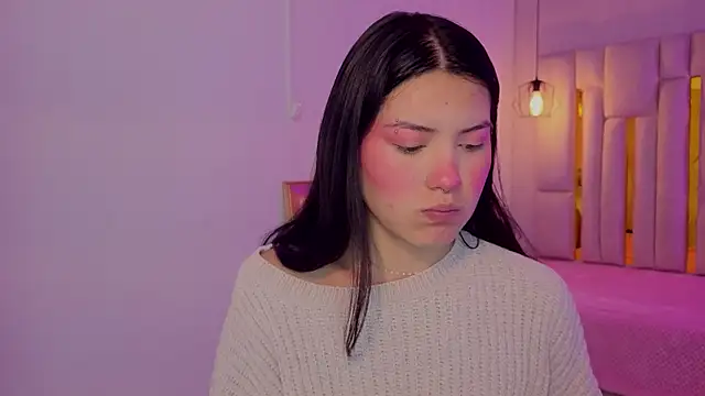 Brandy collinss online show from 13, 4, 2026