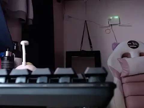 Tiff Dirty69 online show from 9, 3, 2026