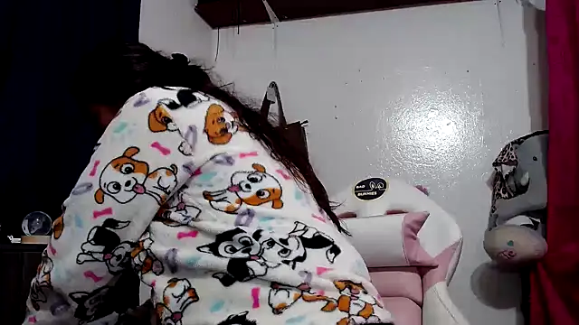 Tiff Dirty69 online show from 18, 4, 2026