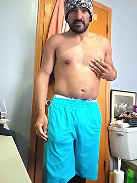 Snapshot of piggylatino chatting on 17, 1, 2026 piggylatino online show from 17, 1, 2026