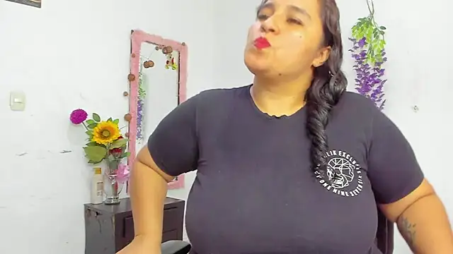  1Zoey online show from 6, 2, 2026