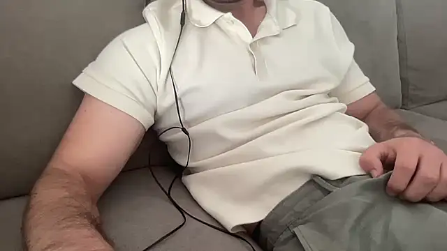 Snapshot of Pmendes98 chatting on 18, 7, 2026 Pmendes98 online show from 18, 7, 2026
