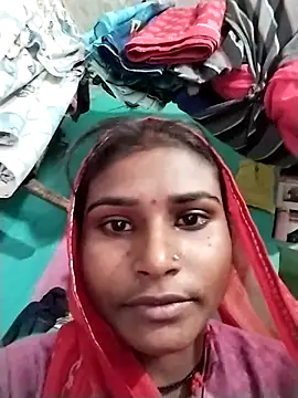 Big Lovexx online show from 5, 4, 2026