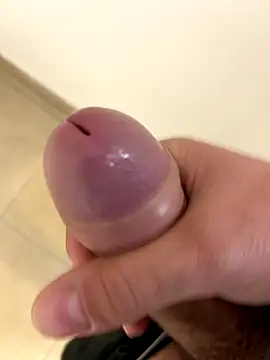 Snapshot of Rober2709 chatting on 15, 11, 2025 Rober2709 online show from 15, 11, 2025