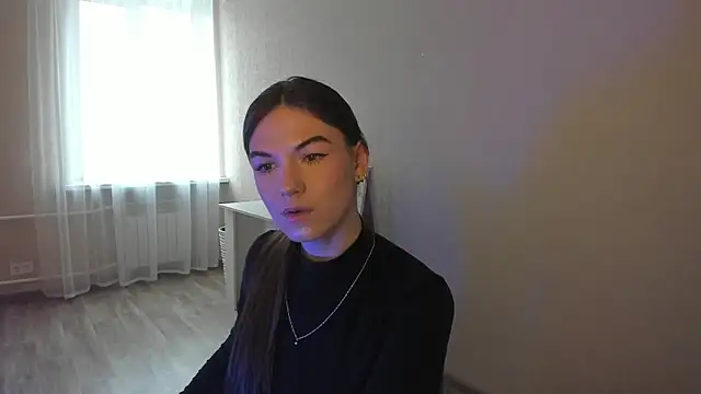 luna lust 212 online show from 1, 4, 2026