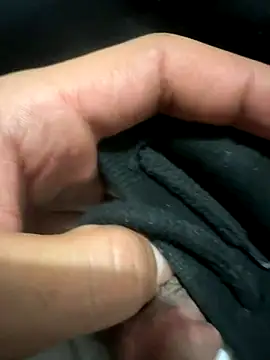 Snapshot of kangro_80 chatting on 16, 12, 2025 kangro 80 online show from 16, 12, 2025