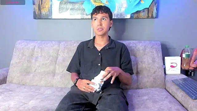 Snapshot of Carl-Milton chatting on 14, 11, 2025 Carl-Milton online show from 14, 11, 2025