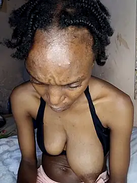 Beverlygurlx6 online show from 4, 3, 2026