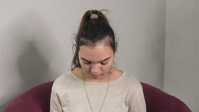 Snapshot of DustiZieser chatting on 13, 11, 2025 DustiZieser online show from 13, 11, 2025