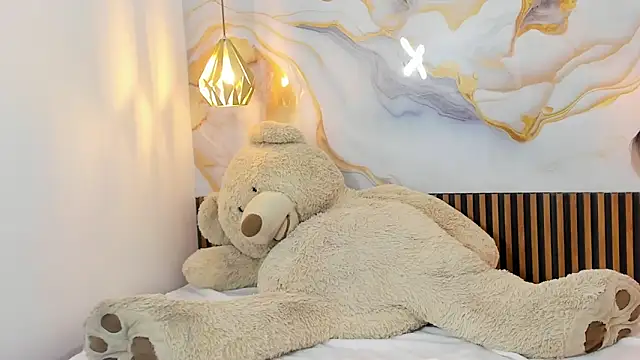 Snapshot of Cherry_Blossome chatting on 12, 11, 2025 Cherry Blossome online show from 12, 11, 2025