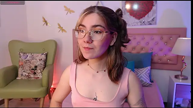 AriLumi online show from 13, 1, 2026