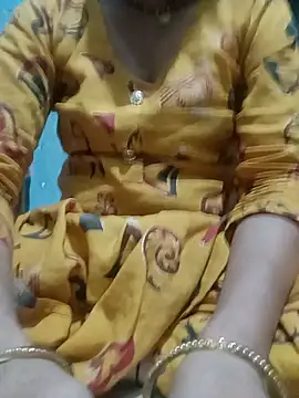 beutiful hot online show from 22, 7, 2026