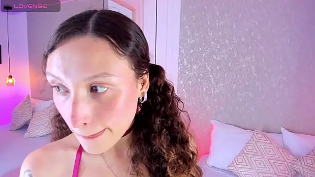 Martina 077 online show from 16, 4, 2026