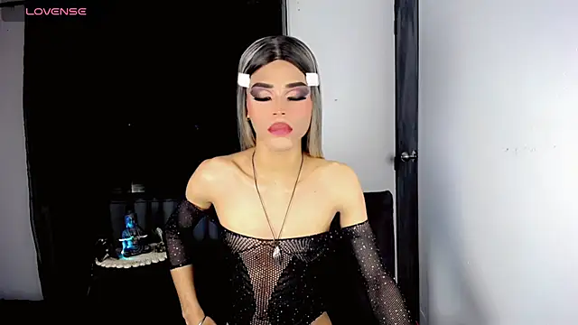 Snapshot of TAYLOR_S7 chatting on 14, 11, 2025 TAYLOR S7 online show from 14, 11, 2025