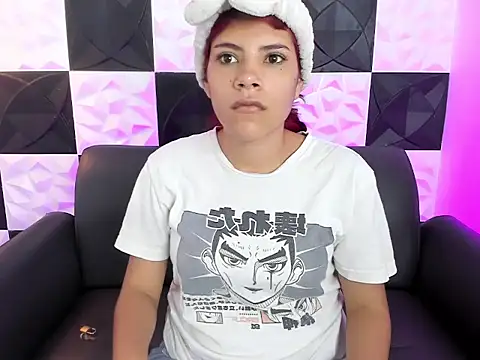 Snapshot of AfroditaMoore1 chatting on 15, 11, 2025 AfroditaMoore1 online show from 15, 11, 2025