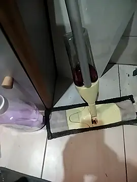 Snapshot of zaginiony1122 chatting on 13, 11, 2025 zaginiony1122 online show from 13, 11, 2025