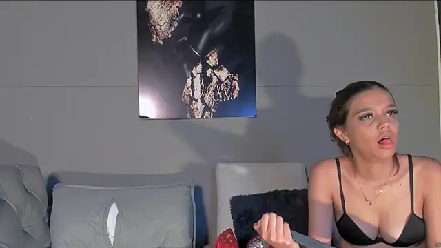 Snapshot of nicolvibes_212 chatting on 3, 7, 2026 nicolvibes 212 online show from 3, 7, 2026