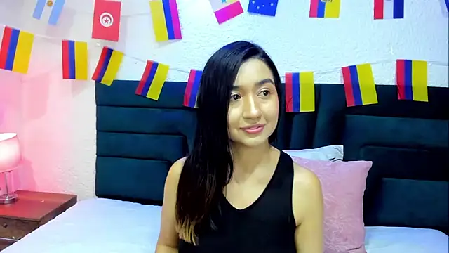 Snapshot of VictoriaRouge_ chatting on 3, 7, 2026 VictoriaRouge online show from 3, 7, 2026