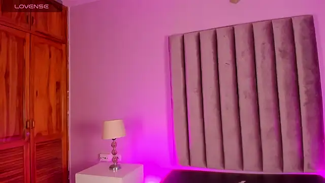 Snapshot of GabrielaSuarez_ chatting on 30, 7, 2026 GabrielaSuarez online show from 30, 7, 2026