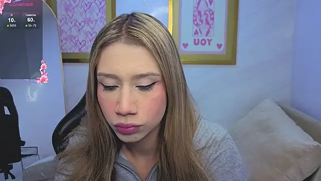 Evy Luxx v online show from 9, 4, 2026