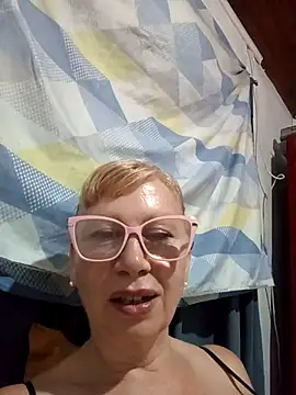 Snapshot of SexyMilf1211 chatting on 10, 2, 2026 SexyMilf1211 online show from 10, 2, 2026