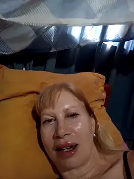 Snapshot of SexyMilf1211 chatting on 28, 2, 2026 SexyMilf1211 online show from 28, 2, 2026