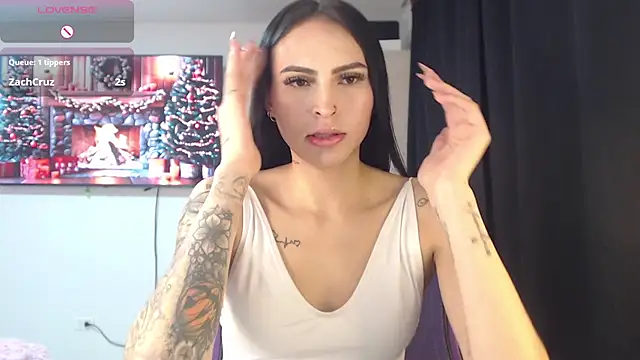 Snapshot of Linda__fiore chatting on 29, 11, 2025 Linda fiore online show from 29, 11, 2025